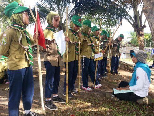 Kemah Karang Asri Kelas 5_057